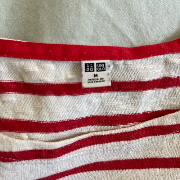 Uniqlo red and white striped boxy tee size Medium - Picture 2 of 3